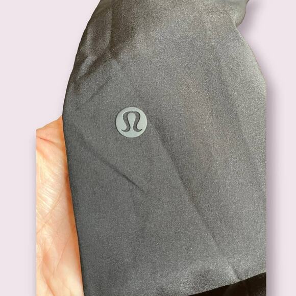 NWT Lululemon Black Wanderer Joggers - Picture 4 of 6